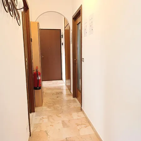 700 M From The Sea With Private Garage * 圣雷默