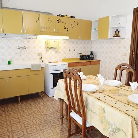 700 M From The Sea With Private Garage Apartment *